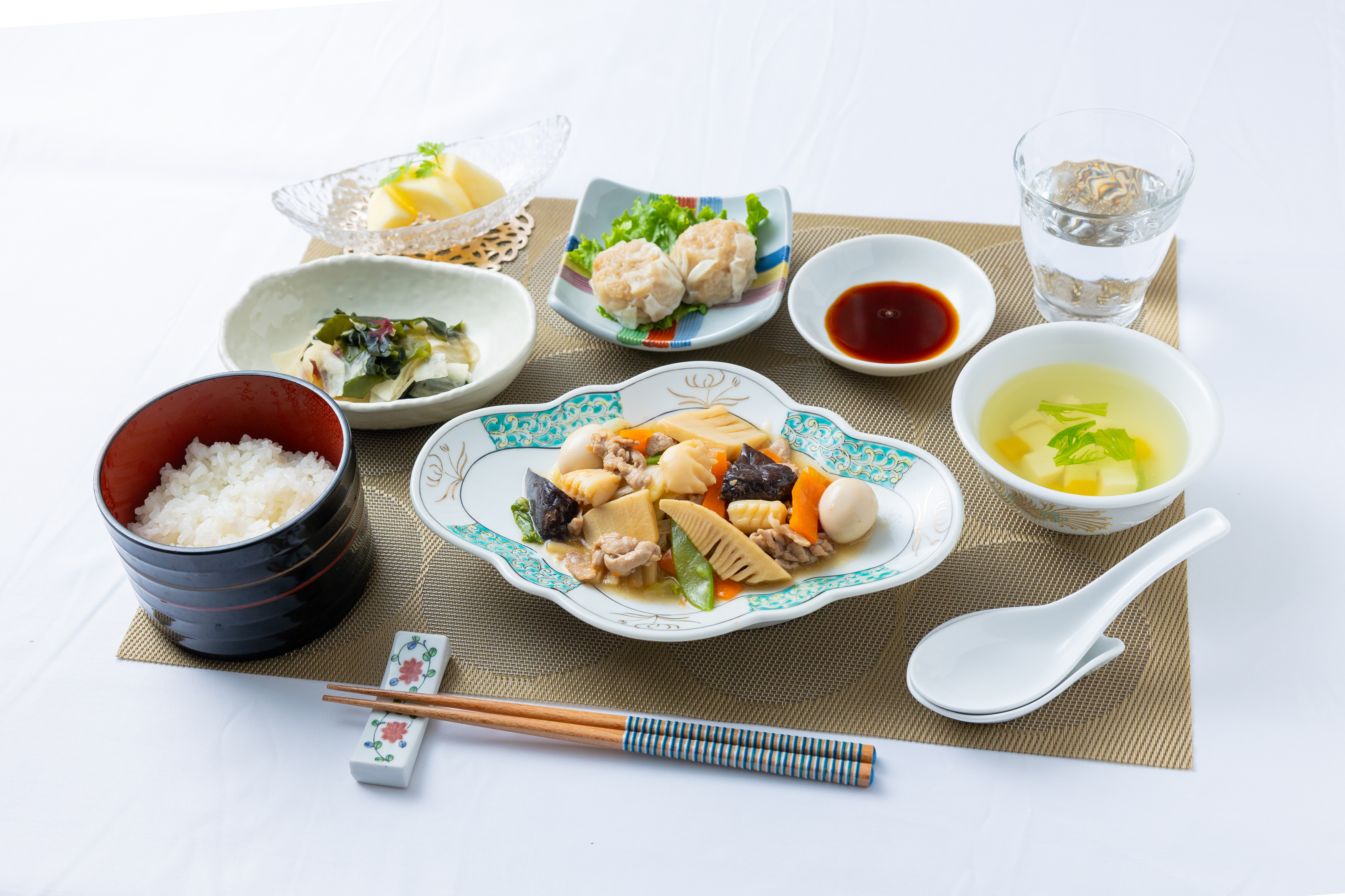 夕食
