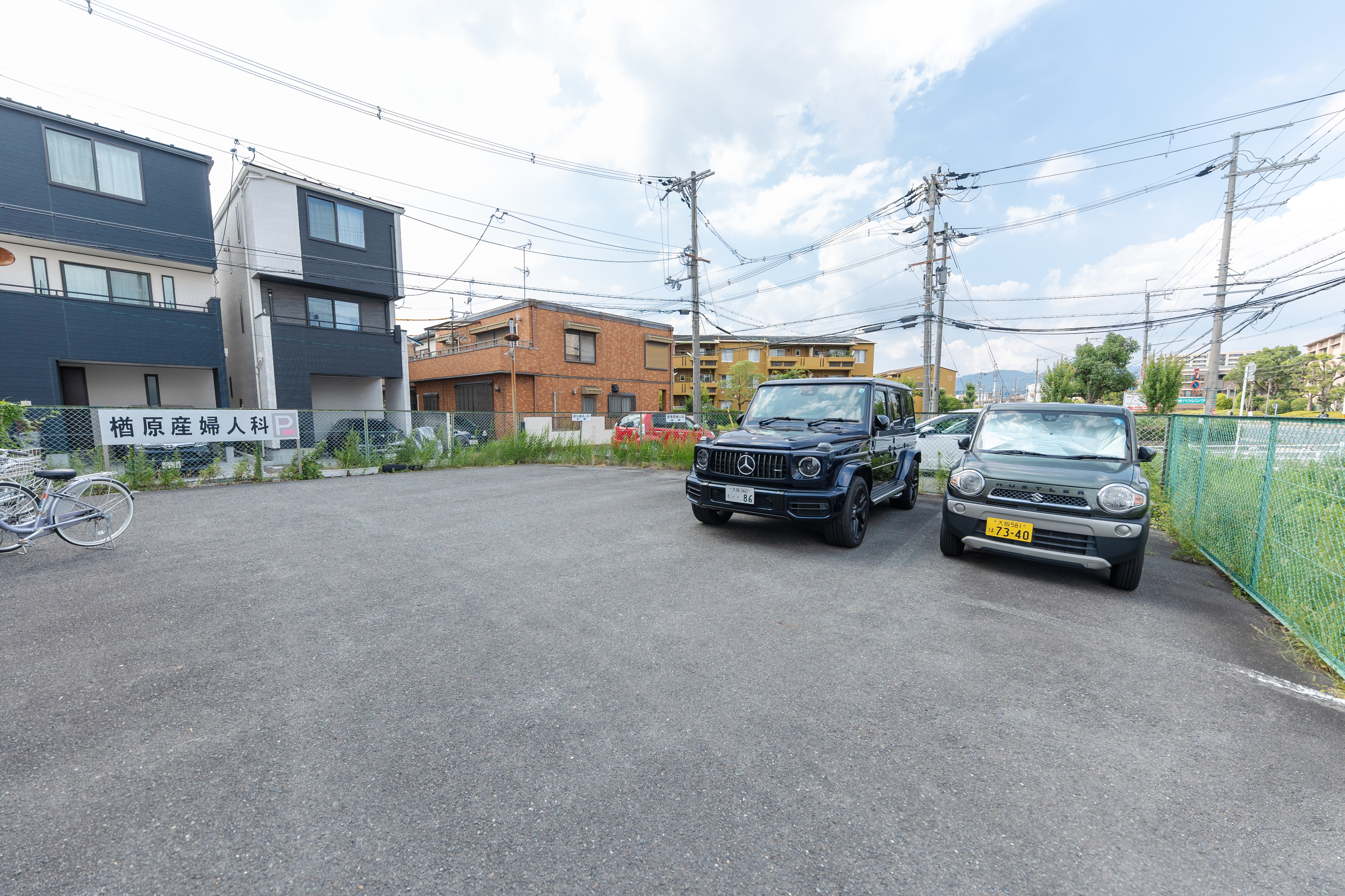 楢原産婦人科 専用駐車場入り口
